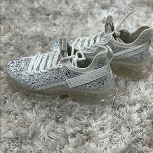 Steve Madden Rhinestone White Sneakers with Chunky Sole and Textured Upper